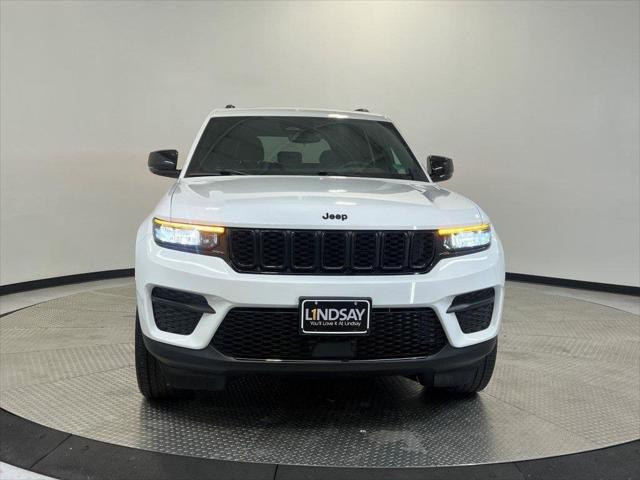 2023 Jeep Grand Cherokee Altitude 4x4