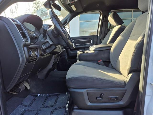 2024 RAM 3500 Big Horn Crew Cab 4x4 8 Box 2024 RAM 3500 Big Horn Crew Cab 4x4 8 Box