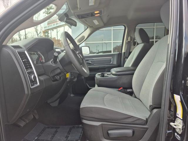 2024 RAM 1500 Classic SLT Quad Cab 4x4 64 Box