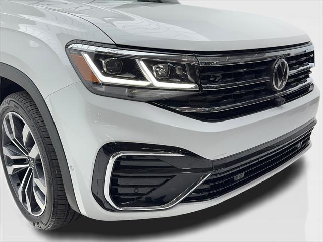 2023 Volkswagen Atlas Cross Sport 3.6L V6 SEL Premium R-Line