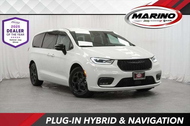 2024 Chrysler Pacifica Hybrid S Appearance Pkg 2024 Chrysler Pacifica Hybrid S Appearance Pkg