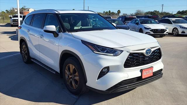 2023 Toyota Highlander Hybrid XLE Bronze