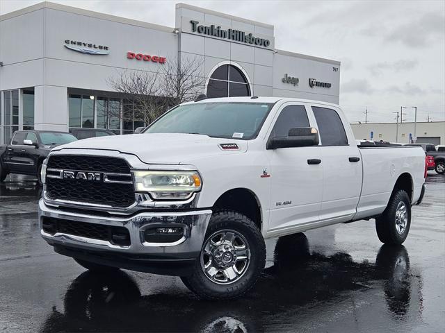 2020 RAM 3500 Tradesman Crew Cab 4x4 8 Box