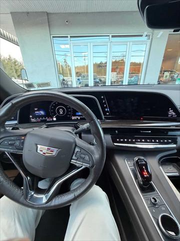 2022 Cadillac Escalade 4WD Premium Luxury