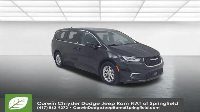 2025 Chrysler Pacifica Select 2025 Chrysler Pacifica Select