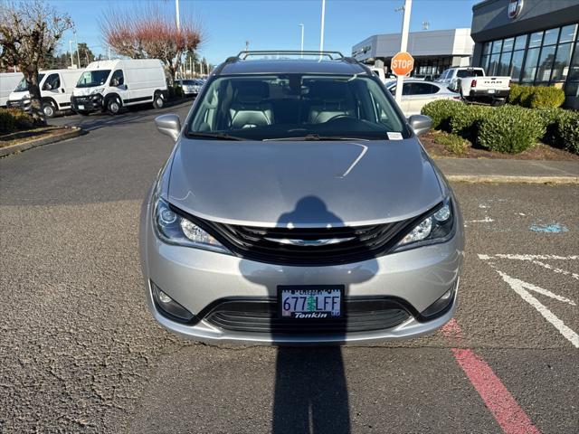 2018 Chrysler Pacifica Hybrid Touring L 2018 Chrysler Pacifica Hybrid Touring L