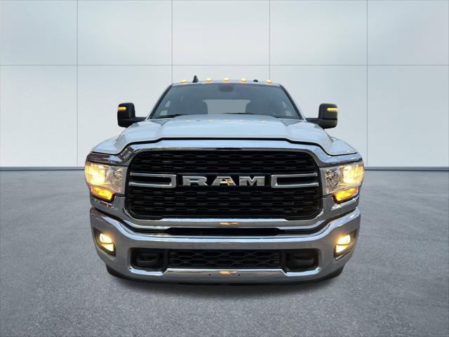 2024 RAM 3500 Big Horn Crew Cab 4x4 8 Box