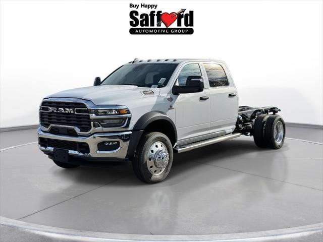 2026 RAM Ram 5500 Chassis Cab RAM 5500 TRADESMAN CHASSIS CREW CAB 4X4 60 CA