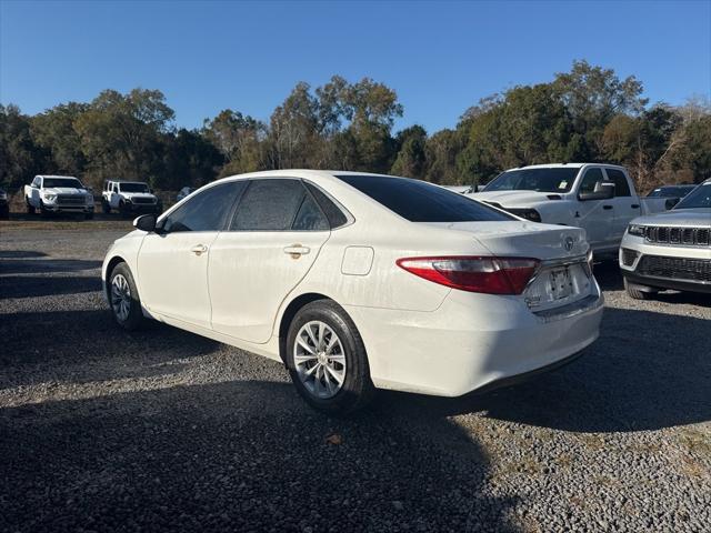 2017 Toyota Camry LE
