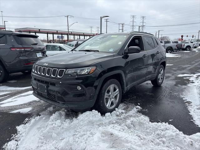 2024 Jeep Compass Latitude 4x4 2024 Jeep Compass Latitude 4x4
