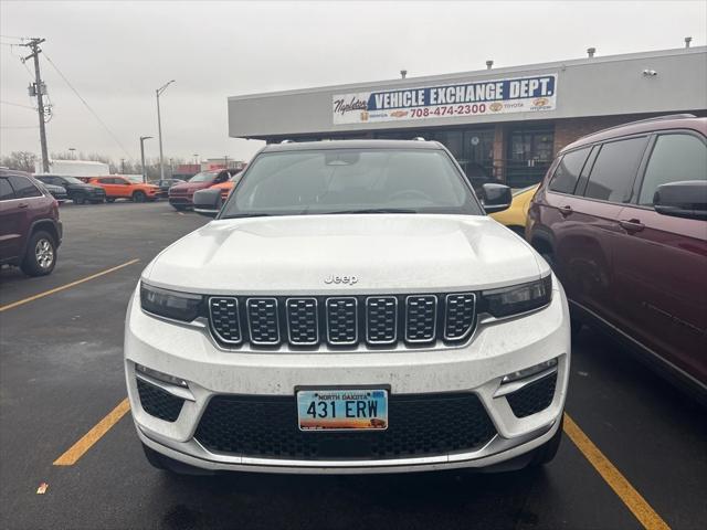 2022 Jeep Grand Cherokee Summit 4x4 2022 Jeep Grand Cherokee Summit 4x4
