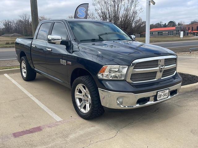 2017 RAM 1500 Lone Star Silver Crew Cab 4x2 57 Box