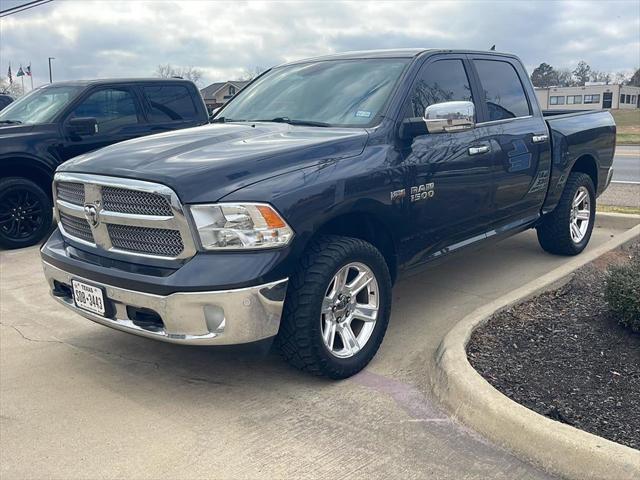 2017 RAM 1500 Lone Star Silver Crew Cab 4x2 57 Box