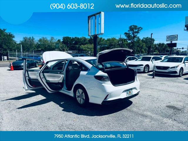 2019 Hyundai Sonata Hybrid SE