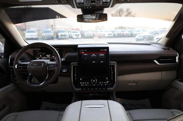 2025 GMC Yukon XL 4WD Denali
