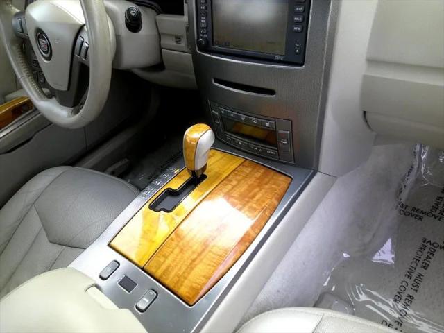 2004 Cadillac XLR Standard