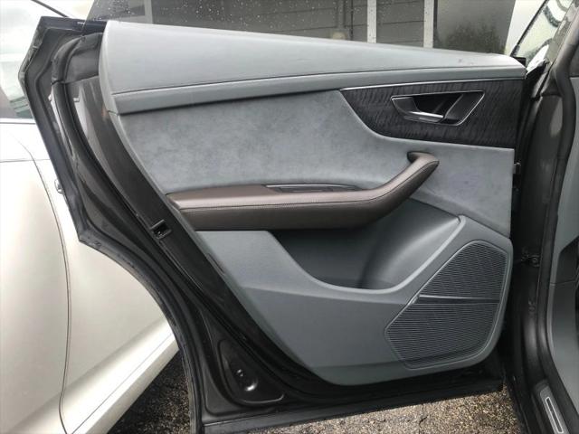 2021 Audi Q8 Prestige 55 TFSI quattro Tiptronic