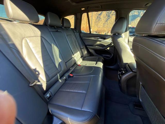 2021 BMW X3 M40i