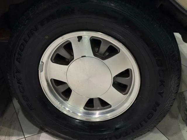 2002 Chevrolet Express Base