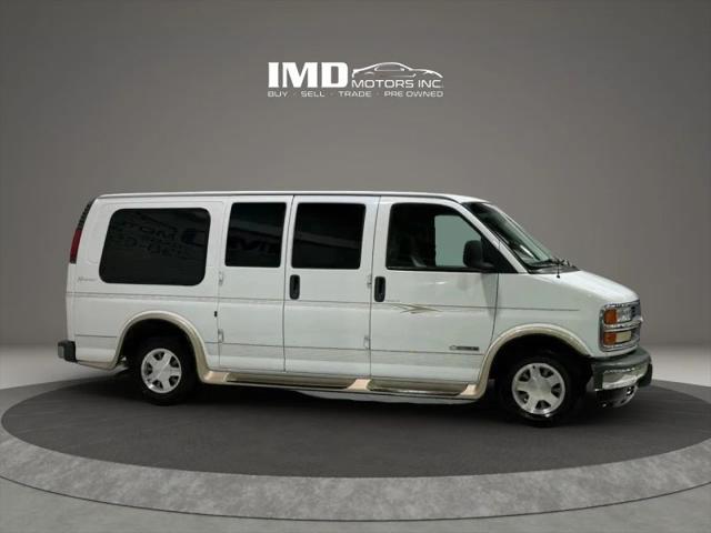 2002 Chevrolet Express Base