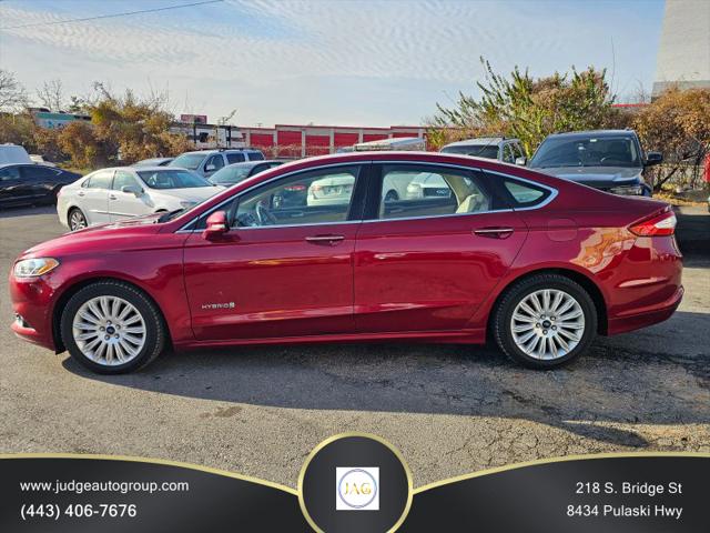 2015 Ford Fusion Hybrid SE