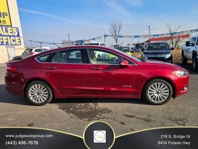 2015 Ford Fusion Hybrid SE