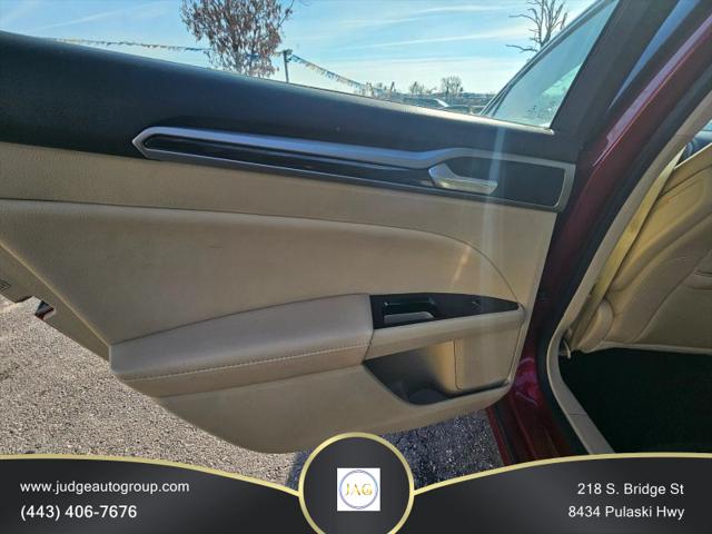 2015 Ford Fusion Hybrid SE