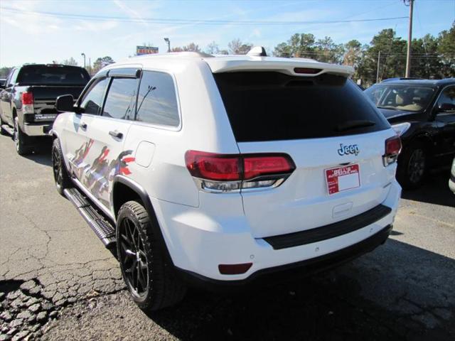 2021 Jeep Grand Cherokee Laredo E 4x2