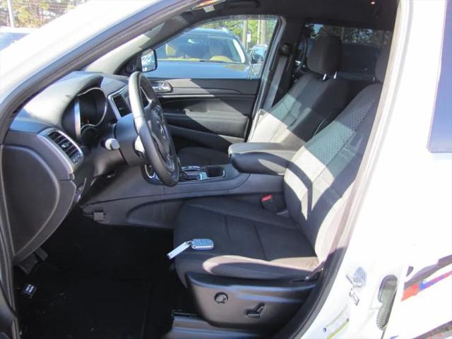 2021 Jeep Grand Cherokee Laredo E 4x2