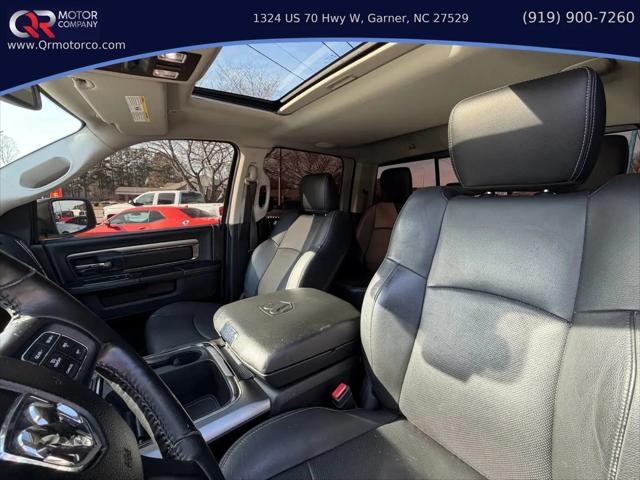 2017 Ram 1500 Night Crew Cab 4x4 5'7" Box