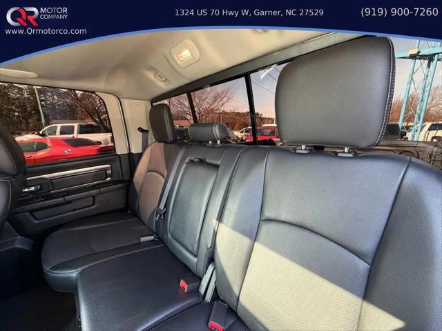 2017 Ram 1500 Night Crew Cab 4x4 5'7" Box