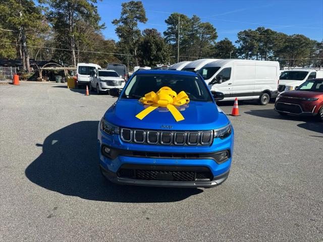 2022 Jeep Compass Latitude FWD