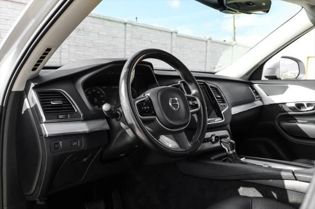 2018 Volvo XC90 T5 Momentum