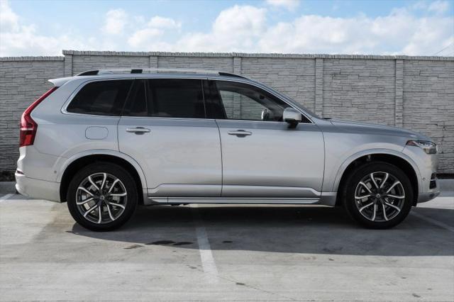 2018 Volvo XC90 T5 Momentum