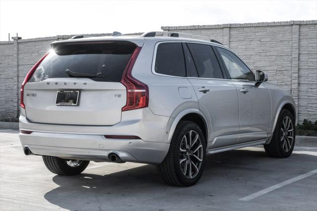 2018 Volvo XC90 T5 Momentum