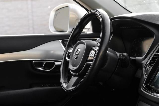2018 Volvo XC90 T5 Momentum