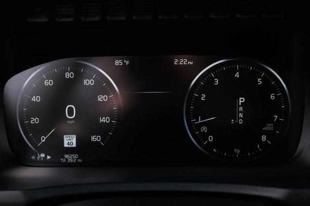 2018 Volvo XC90 T5 Momentum