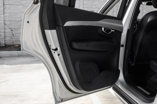 2018 Volvo XC90 T5 Momentum