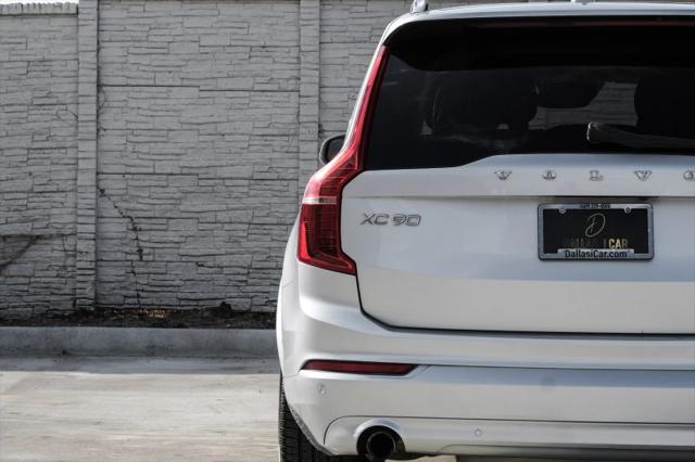 2018 Volvo XC90 T5 Momentum