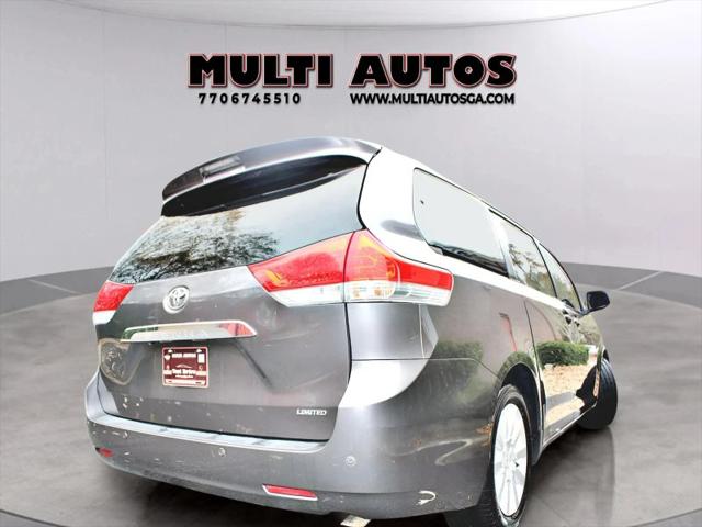 2011 Toyota Sienna XLE V6