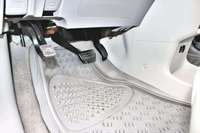 2011 Toyota Sienna XLE V6