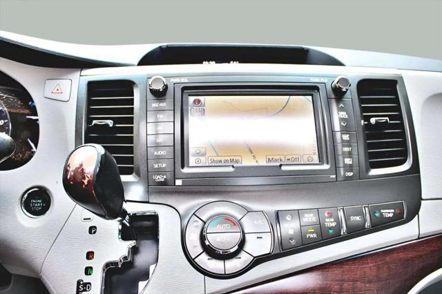 2011 Toyota Sienna XLE V6