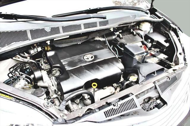 2011 Toyota Sienna XLE V6
