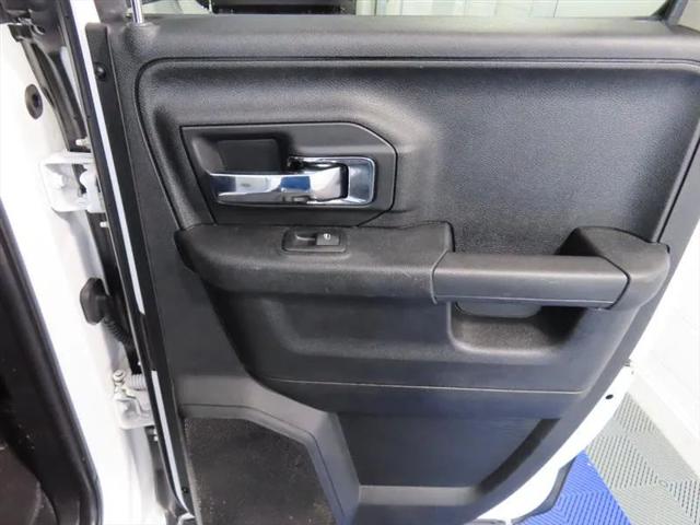 2017 Ram 1500 Laramie Quad Cab 4x2 6'4" Box