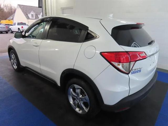 2022 Honda HR-V AWD LX