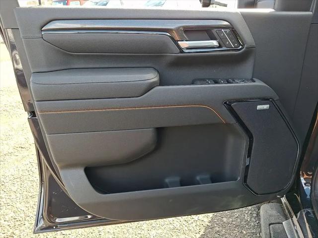 2026 GMC Sierra 2500HD Crew Cab, Standard Bed, AT4, 4WD