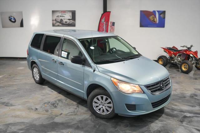 2009 Volkswagen Routan S