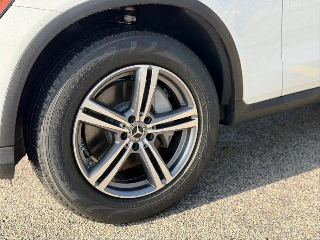 2020 Mercedes-Benz GLC 300