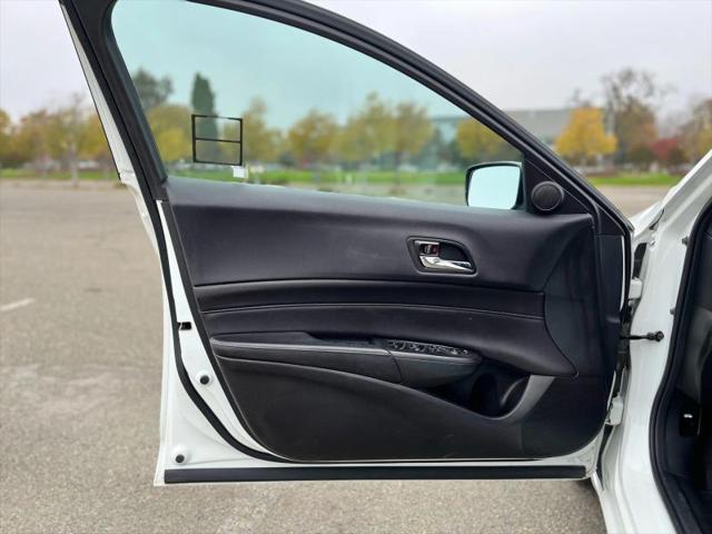 2018 Acura ILX AcuraWatch Plus Package