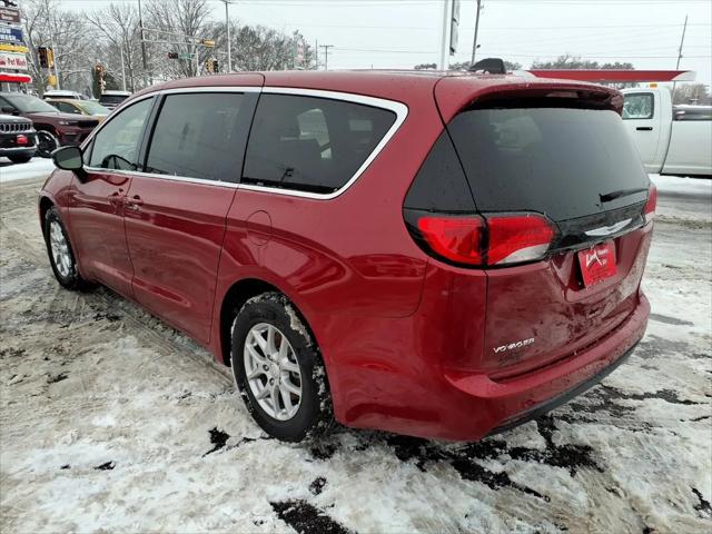 2026 Chrysler Voyager LX